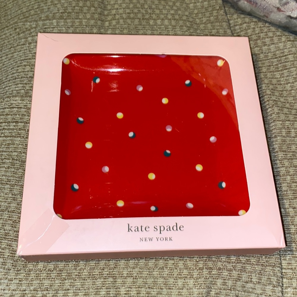 ❤️♠️❤️NWT Lenox Kate Spade New York Dot Red Square Tray